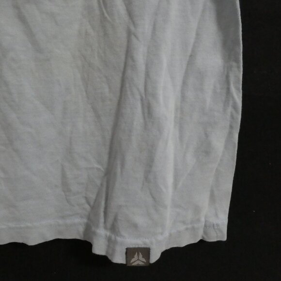 OLD NAVY | medium | Light Blue Graphic Short Sleeve Tee / T-Shirt | Preloved - Picture 8 of 15